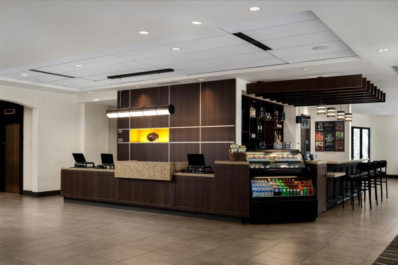 Hyatt Place New Orleans Convention Center Exterior photo